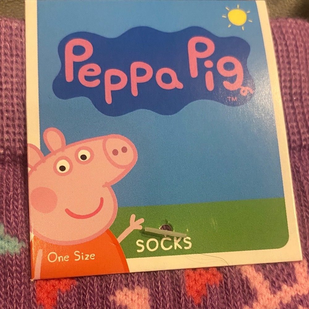 Peppa 🐽 Pig Theme Park Souvenir Socks - Picture 2 of 5